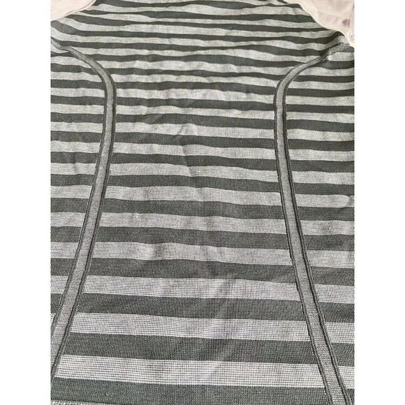 IVIVVA BY Lululemon GIRLS Sz 14 Striped FLY TECH SEAMLESS TOP SHIRT SWIFTLY - Picture 9 of 9